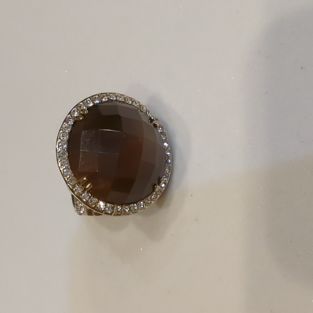 Amazing ring